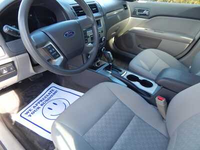 2011 Ford Fusion, $7995. Photo 7