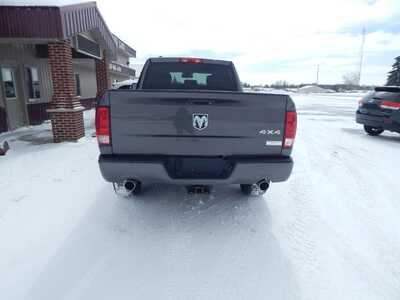 2014 RAM 1500 Ext Cab, $10450. Photo 2