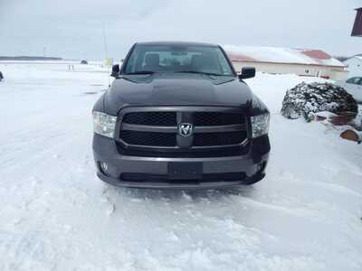 2014 RAM 1500 Ext Cab, $10450. Photo 3