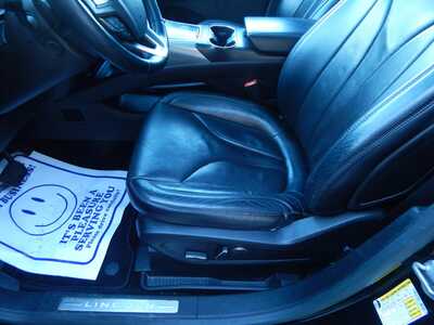 2016 Lincoln MKX, $10900. Photo 5