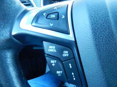 2017 Ford Edge, $11750. Photo 8