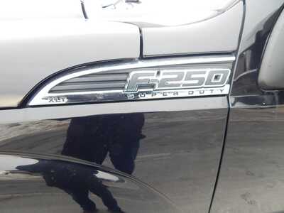 2016 Ford F250 Crew Cab, $18950. Photo 11