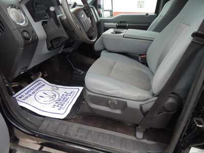 2016 Ford F250 Crew Cab, $18950. Photo 6