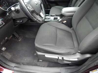 2015 Kia Sorento, $5450. Photo 9