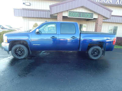 2013 Chevrolet 1500 Crew Cab, $10900. Photo 2