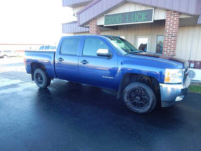 2013 Chevrolet 1500 Crew Cab, $10900. Photo 5