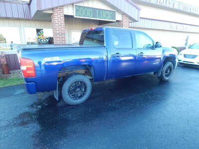 2013 Chevrolet 1500 Crew Cab, $10900. Photo 6