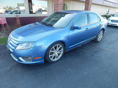 2010 Ford Fusion, $1000. Photo 2