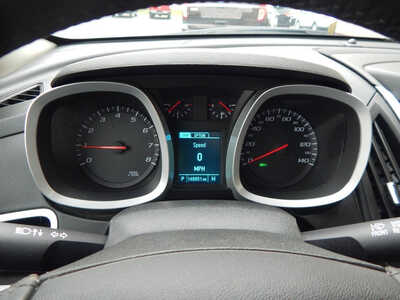 2017 Chevrolet Equinox, $6995. Photo 11