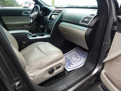 2013 Ford Explorer, $8495. Photo 11