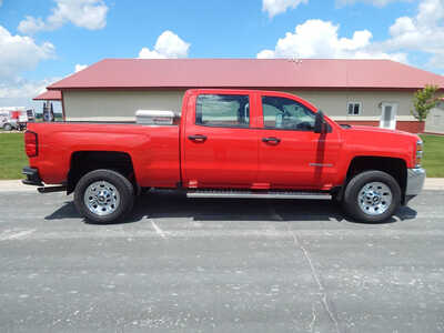 2017 Chevrolet 2500 Crew Cab, $22900. Photo 6
