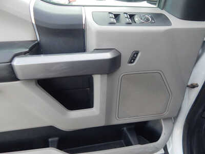 2019 Ford F350 Crew Cab, $30000. Photo 10