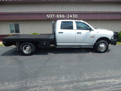 2017 RAM 3500 Crew Cab, $21900. Photo 5