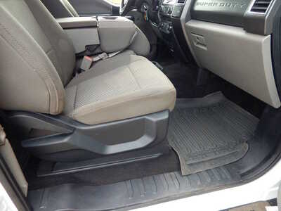 2017 Ford F250 Ext Cab, $24995. Photo 12