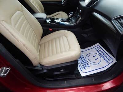 2015 Ford Edge, $9950. Photo 11