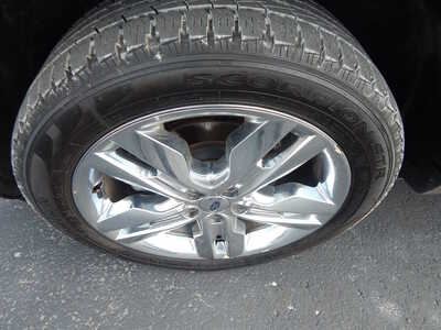 2014 Ford Edge, $8995. Photo 5