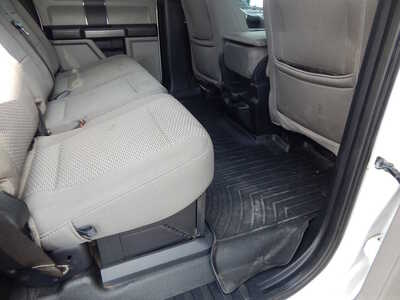 2020 Ford F-350 Super, $22900. Photo 12