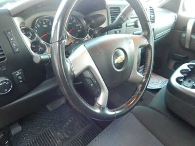 2013 Chevrolet 1500 Ext Cab, $6995. Photo 11
