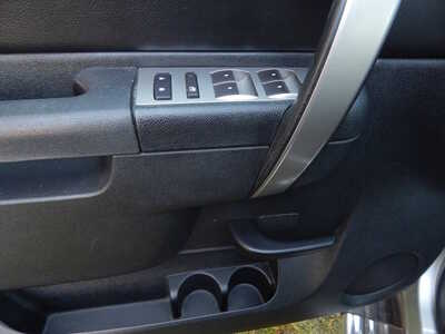 2013 Chevrolet 1500 Ext Cab, $6995. Photo 12