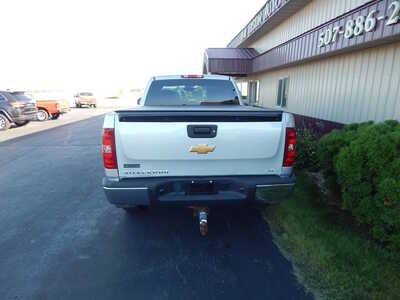 2013 Chevrolet 1500 Ext Cab, $6995. Photo 5