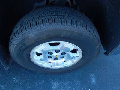2013 Chevrolet 1500 Ext Cab, $6995. Photo 9