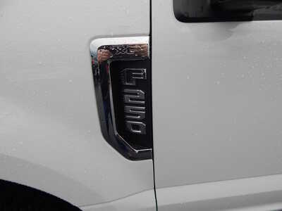2019 Ford F250 Ext Cab, $18900. Photo 12