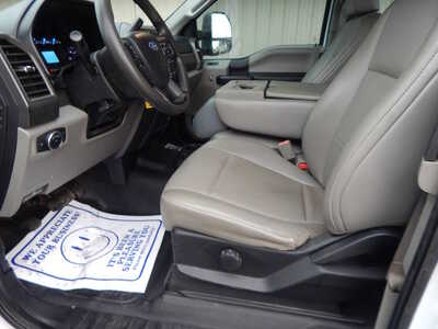 2019 Ford F250 Ext Cab, $18900. Photo 6