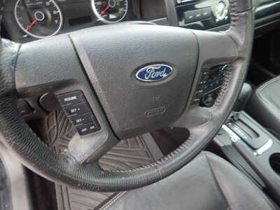 2009 Ford Fusion, $3250. Photo 12