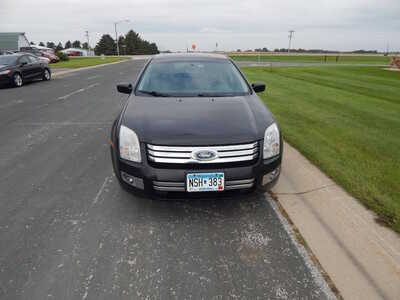 2009 Ford Fusion, $3250. Photo 4