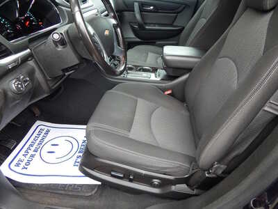 2017 Chevrolet Traverse, $10250. Photo 7