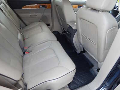 2013 Lincoln MKX, $9950. Photo 9