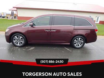 2015 Honda Odyssey, $12950. Photo 1