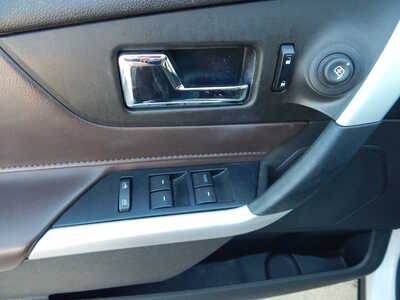 2011 Ford Edge, $10900. Photo 12
