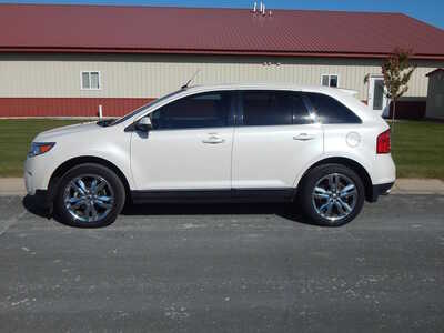 2011 Ford Edge, $10900. Photo 2