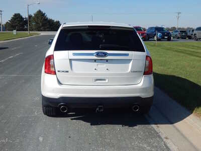 2011 Ford Edge, $10900. Photo 4