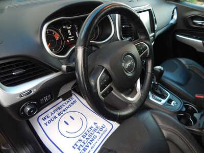 2018 Jeep Cherokee, $10900. Photo 10