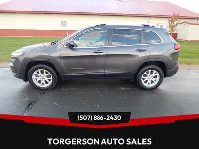 2018 Jeep Cherokee, $10900. Photo 1