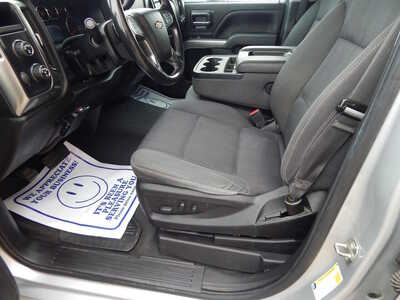 2018 Chevrolet 1500 Crew Cab, $23500. Photo 9