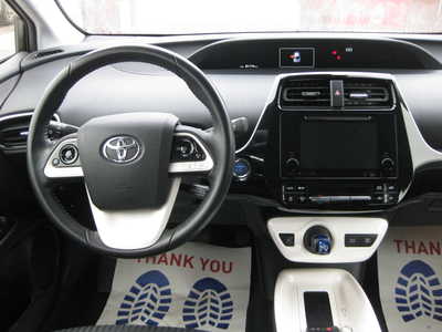 2017 Toyota Prius, $16900. Photo 7