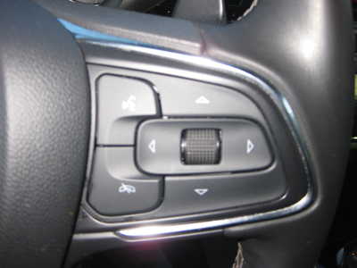 2022 Buick Envision, $25900. Photo 11