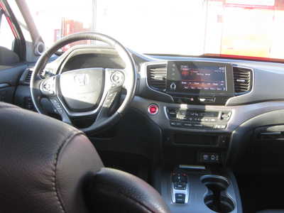 2023 Honda Ridgeline, $33900. Photo 7