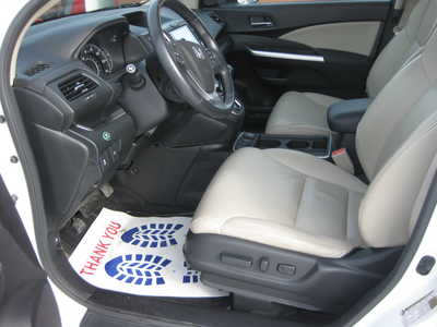 2015 Honda CR-V, $17900. Photo 5