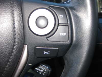 2018 Toyota RAV4, $20900. Photo 11