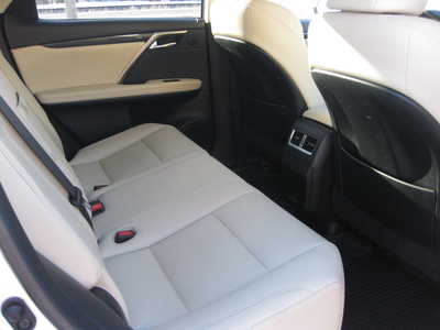 2022 Lexus RX Series, $38900. Photo 6
