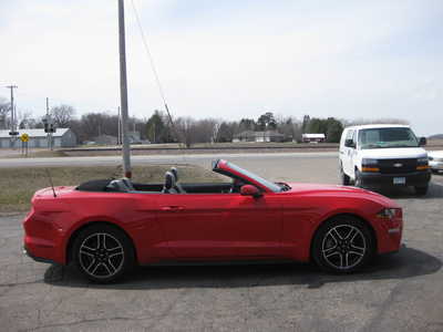 2022 Ford Mustang, $23900. Photo 3