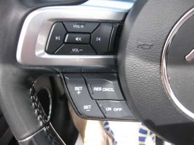 2022 Ford Mustang, $23900. Photo 11