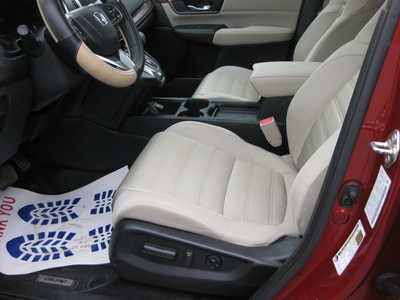 2017 Honda CR-V, $20900. Photo 5