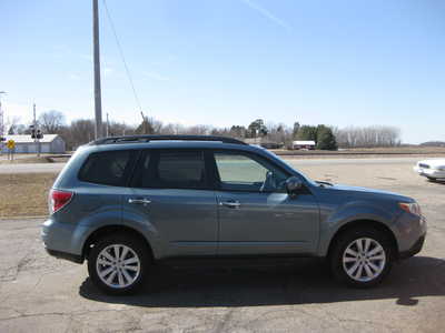 2011 Subaru Forester, $10900. Photo 3