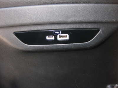2021 Chrysler Pacifica, $21900. Photo 9