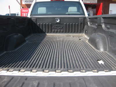 2016 Chevrolet 1500 Reg Cab, $9995. Photo 10